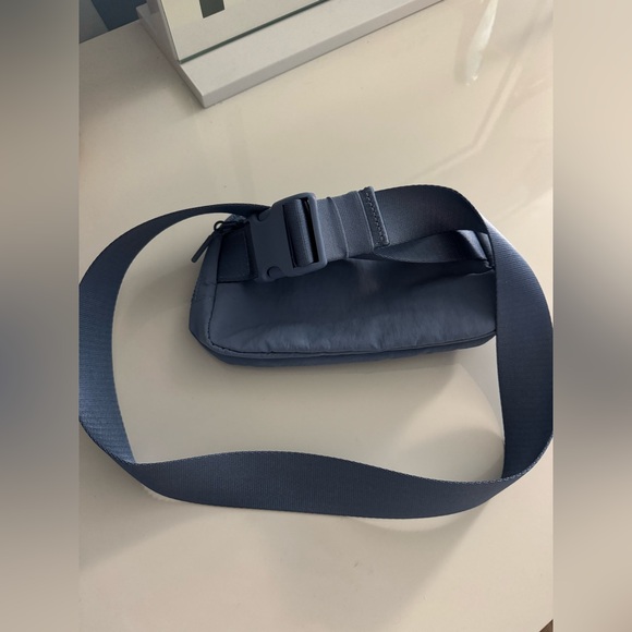 Lululemon Fanny Pack - Picture 2 of 4